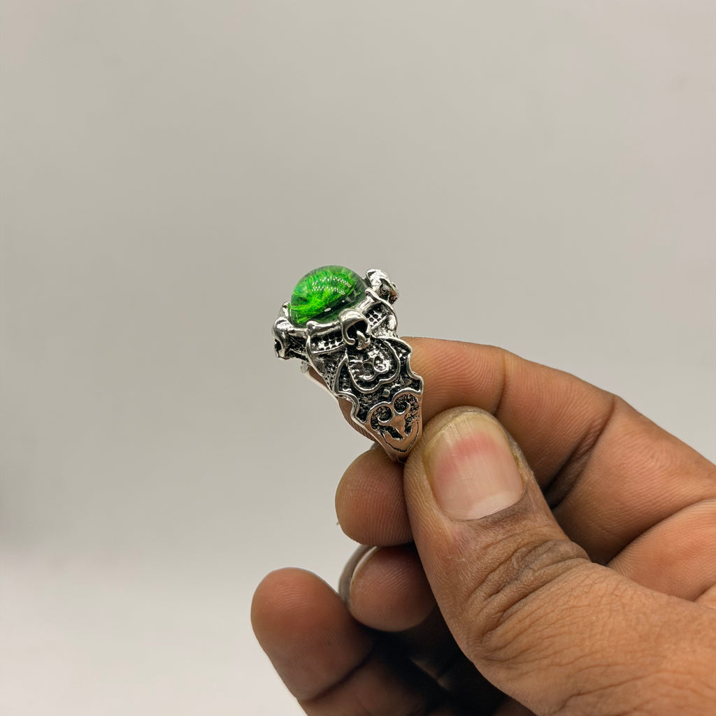 5 piece - Green eye ring