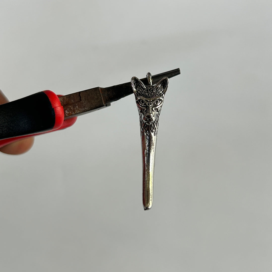 The Dire Howl charms