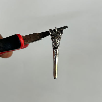 The Dire Howl charms