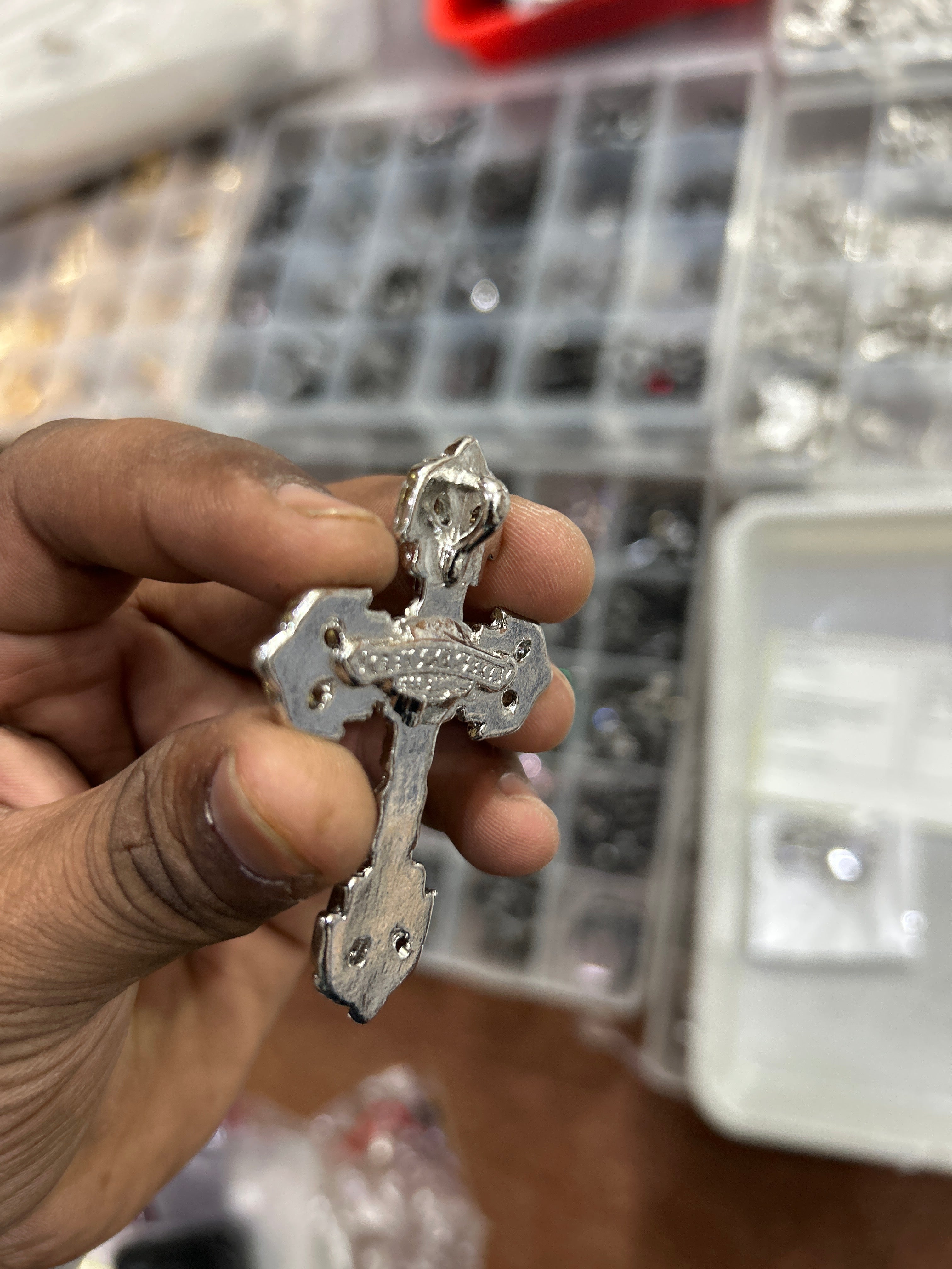 Ch cross vintage