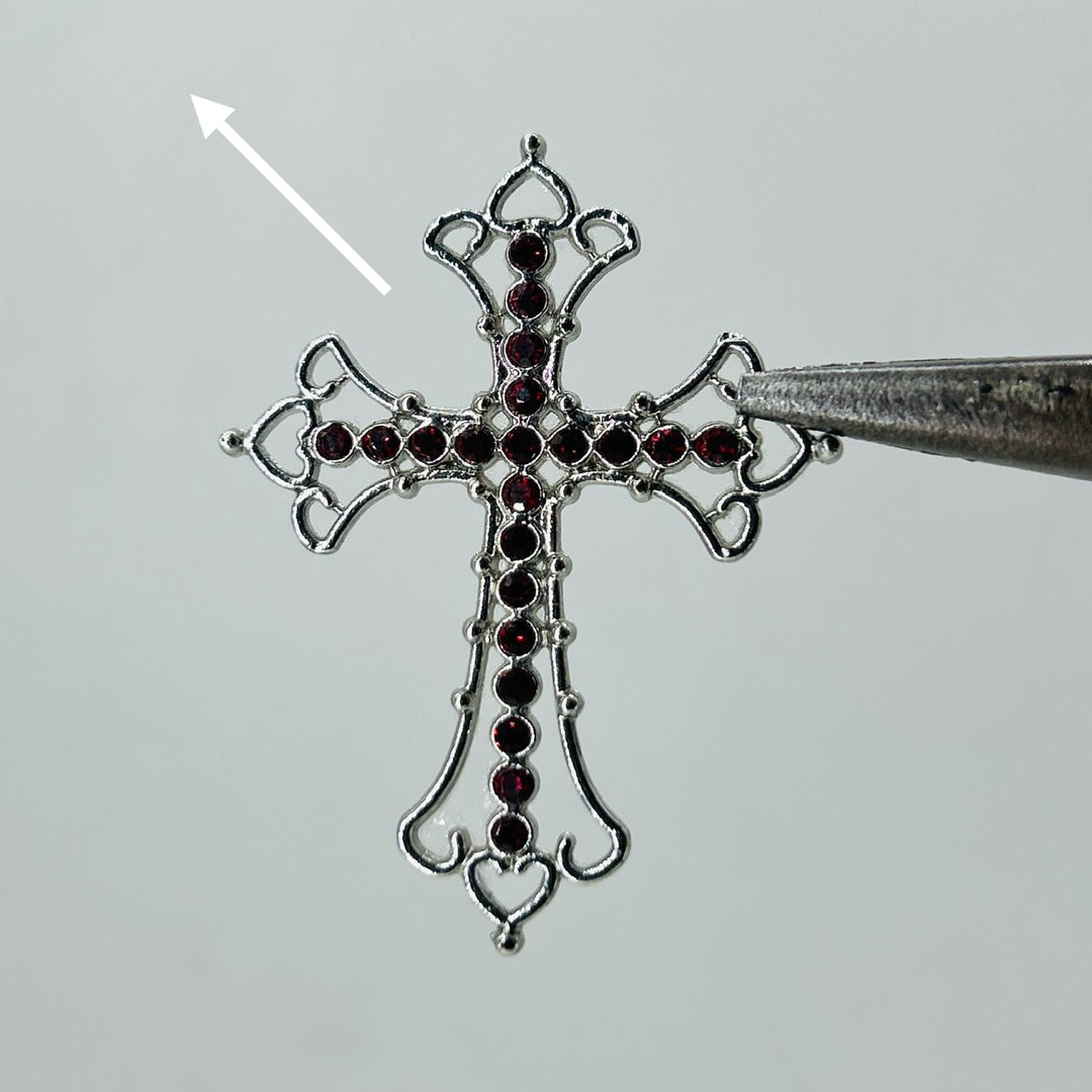 Silm red stone cross