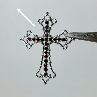 Silm red stone cross