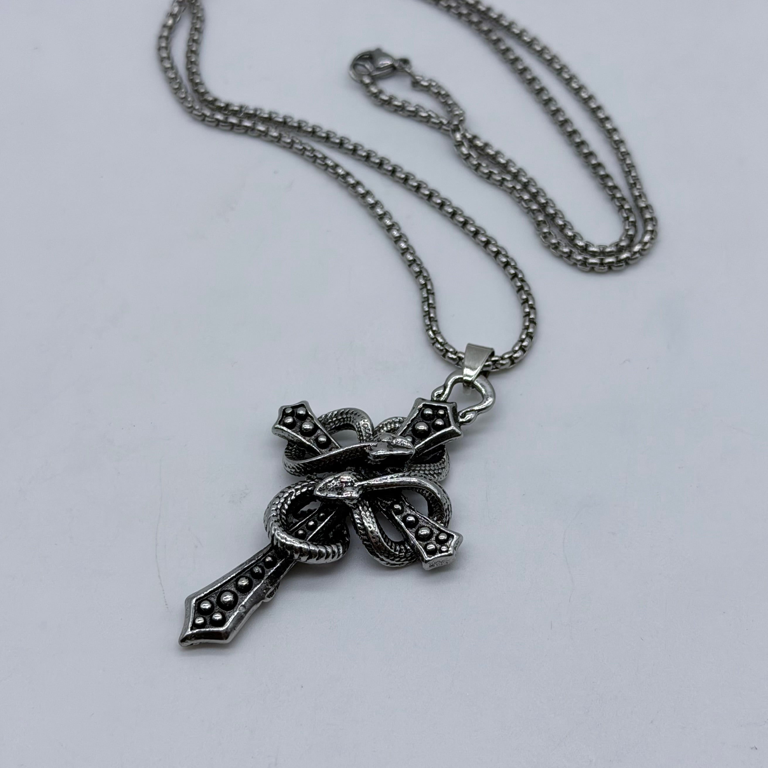 Vintage Snake Cross Pendant Necklace – Gothic Silver Chain