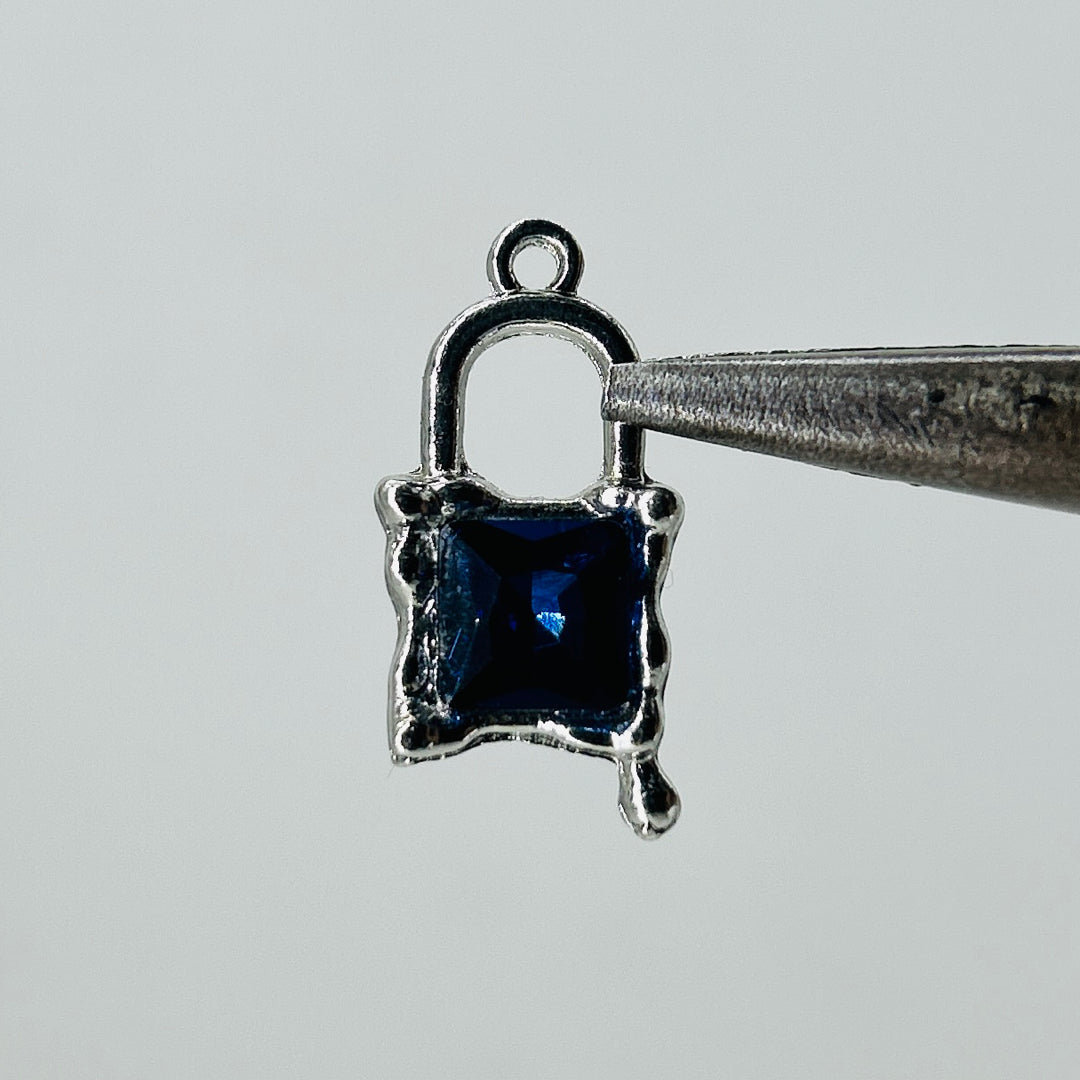 Silver Lock charms blue