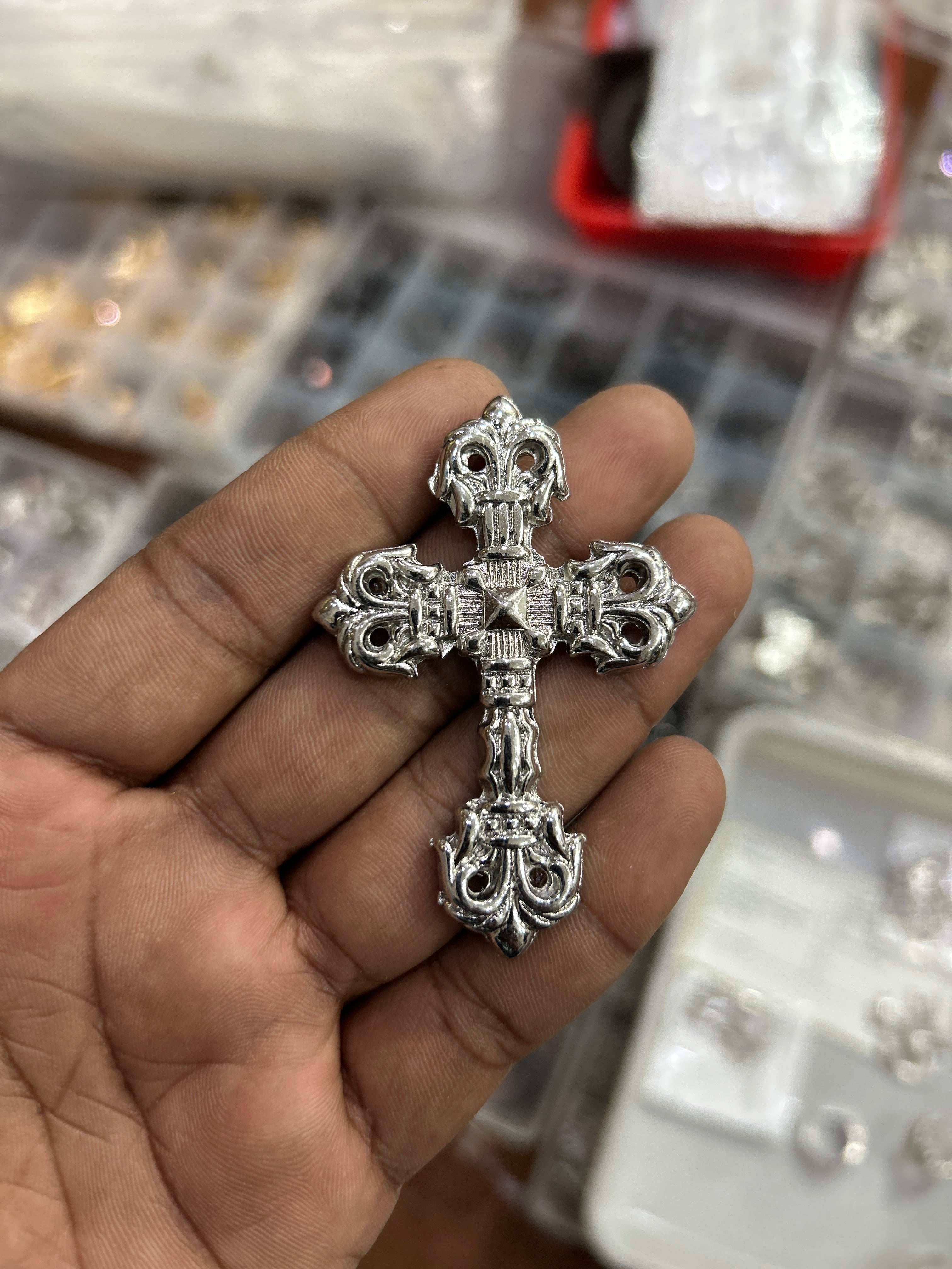 Ch cross vintage