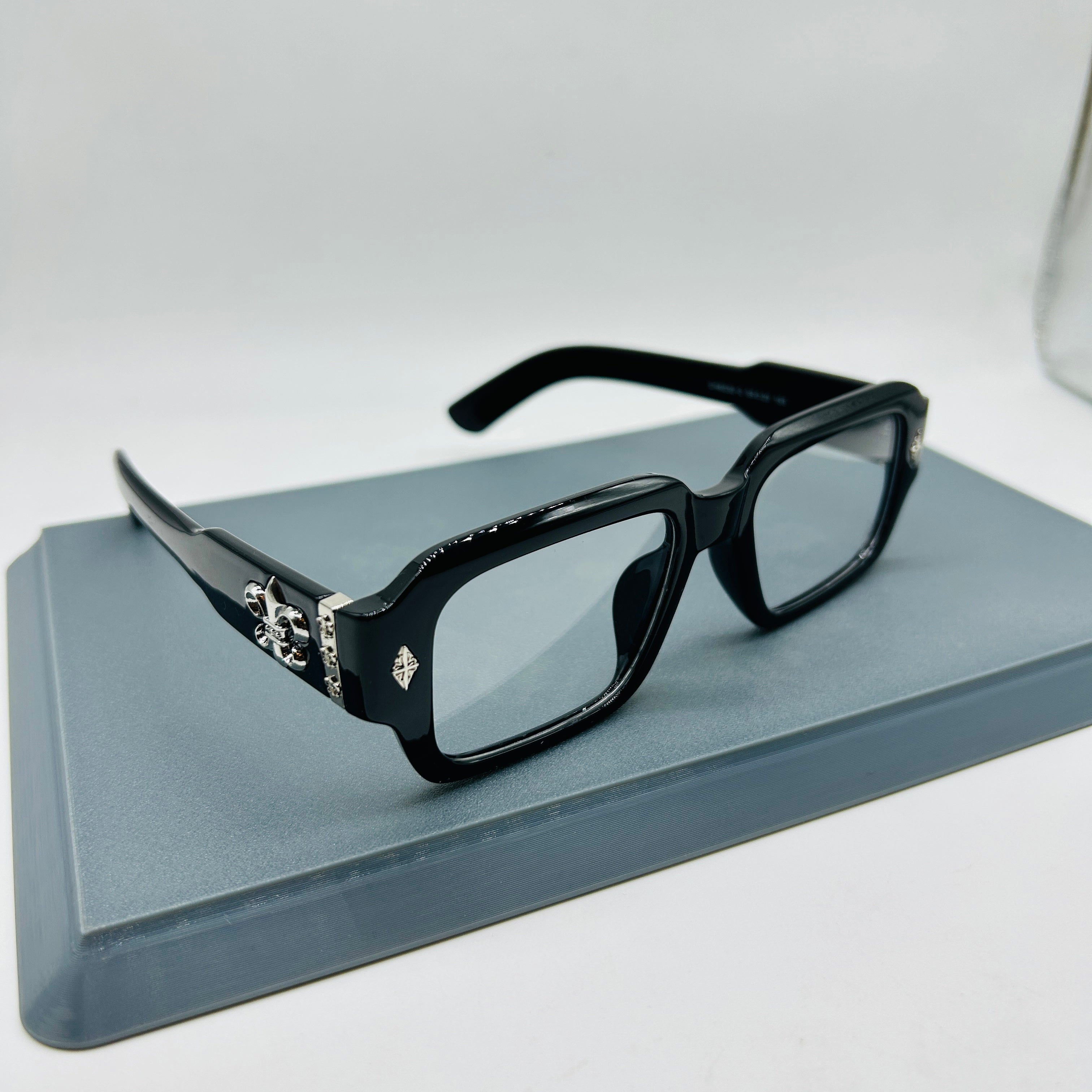 Premium ch glasses model no: 112