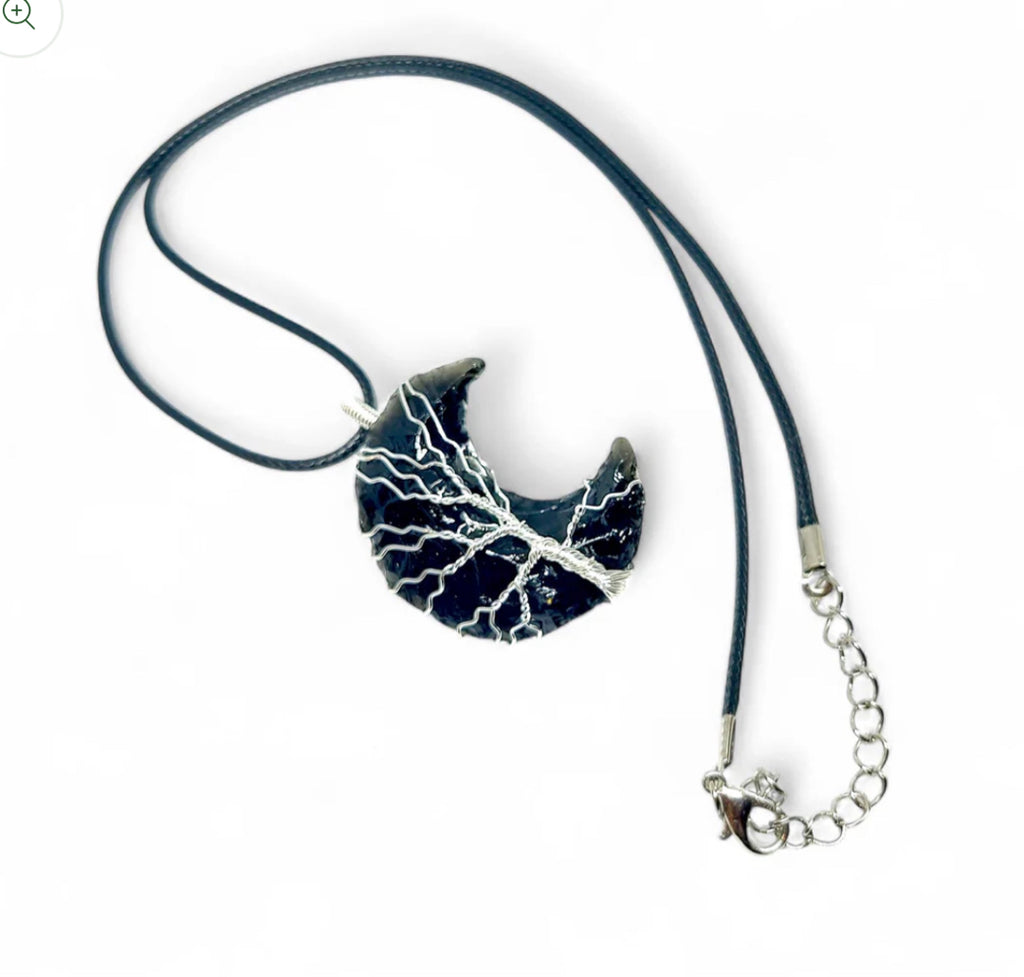 12 PCS BLACK BROKEN MOON NECKLACE