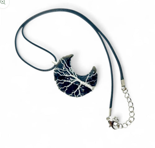 12 PCS BLACK BROKEN MOON NECKLACE