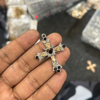 Trending Cross black and white