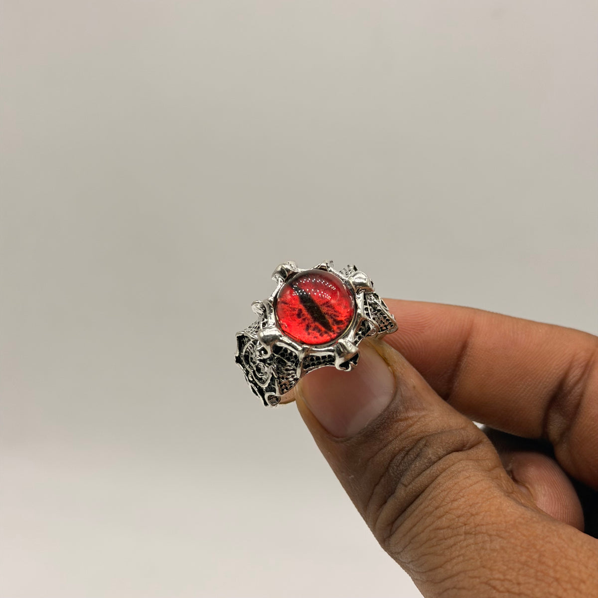 5 piece - red eye ring