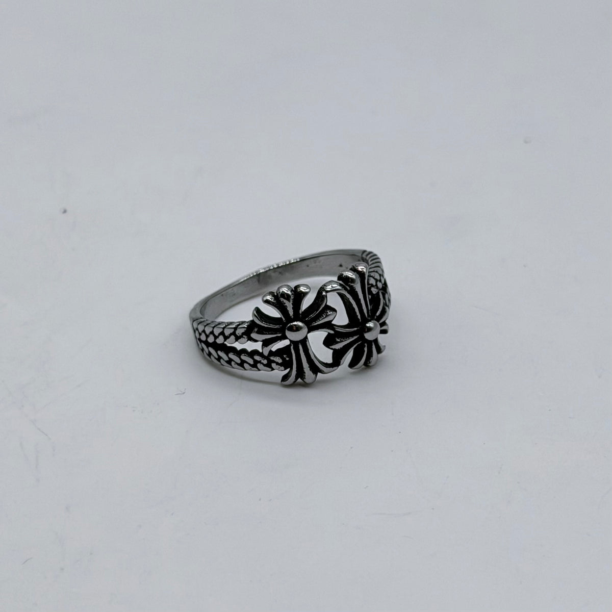 CH Gothic Cross Ring – 100% Stainless Steel