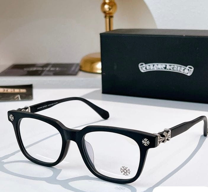 Trending Premium ch glasses model no: 268 without box