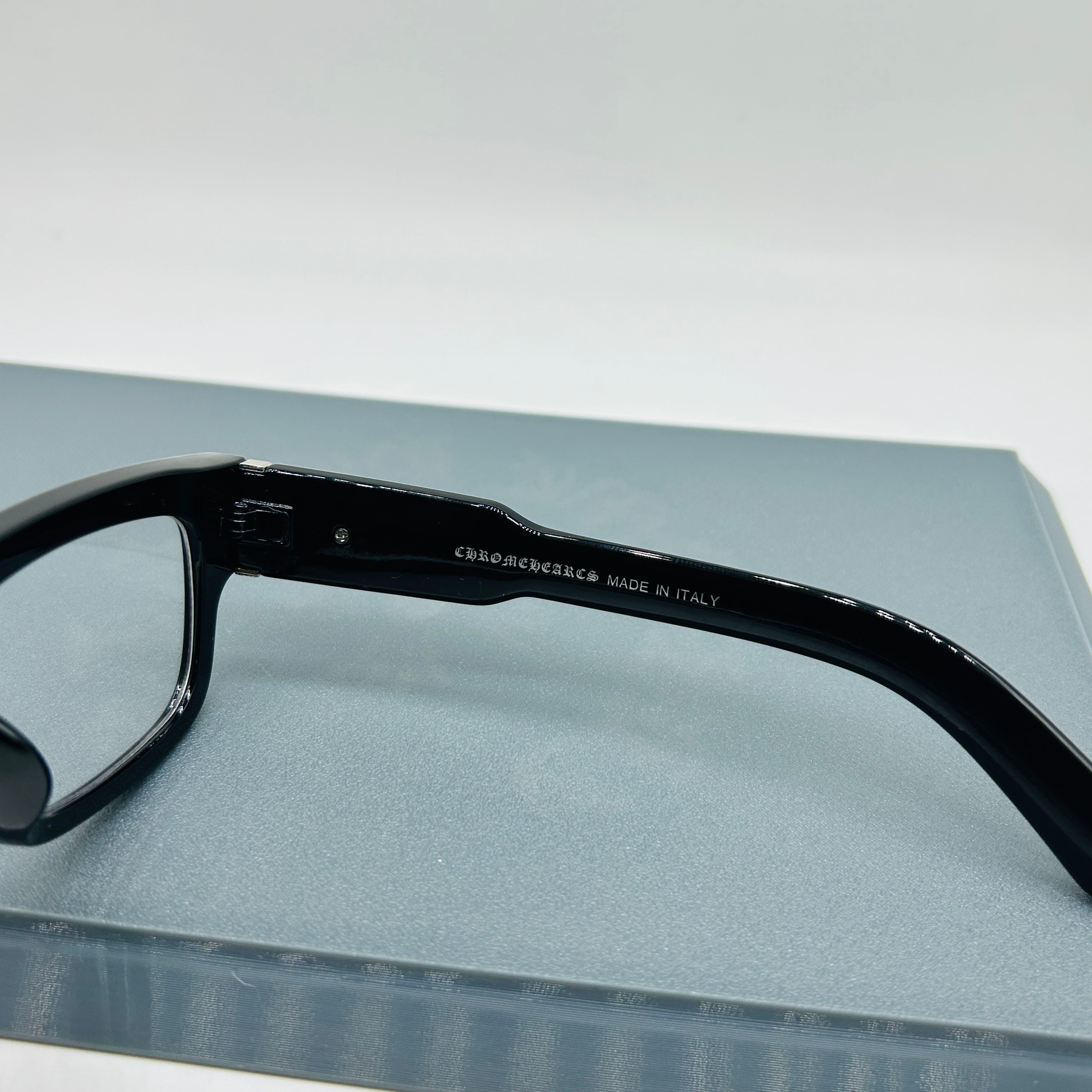 Premium ch glasses model no: 115