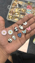 10 pcs mix charms