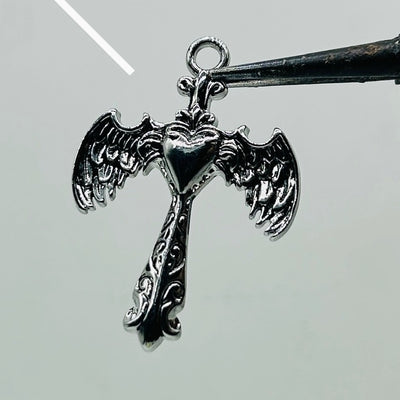 Angel Heart Pendant â¤ï¸ðŸª½