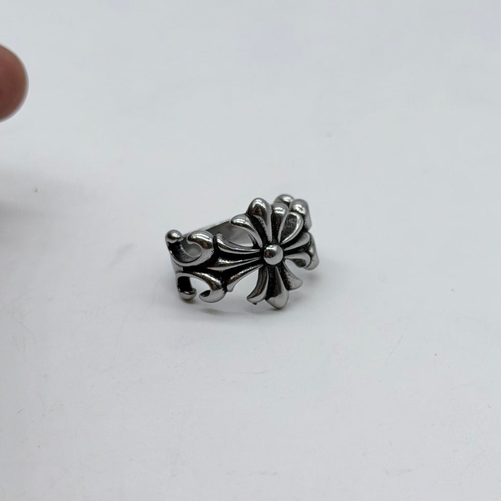 CH Fleur Cross Ring – 100% Stainless Steel