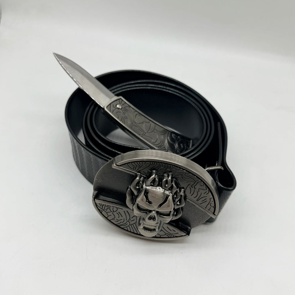 ￼Fire skull knife buckle belt