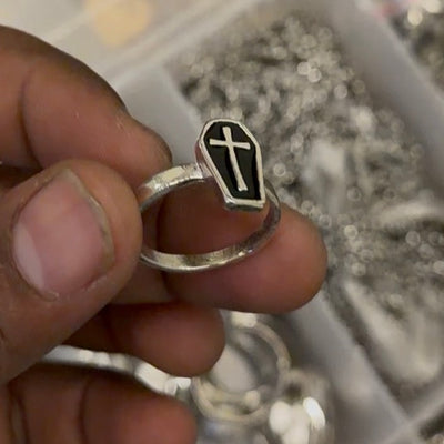 Premium cross black ring