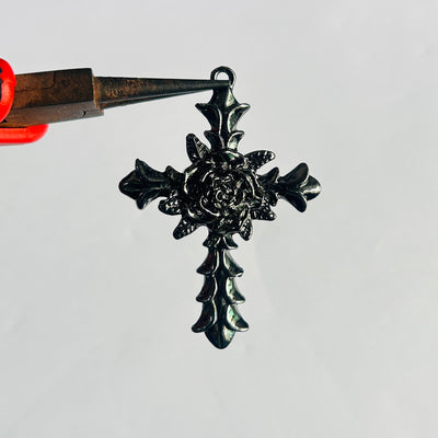 BLACK BIG ROSS CROSS