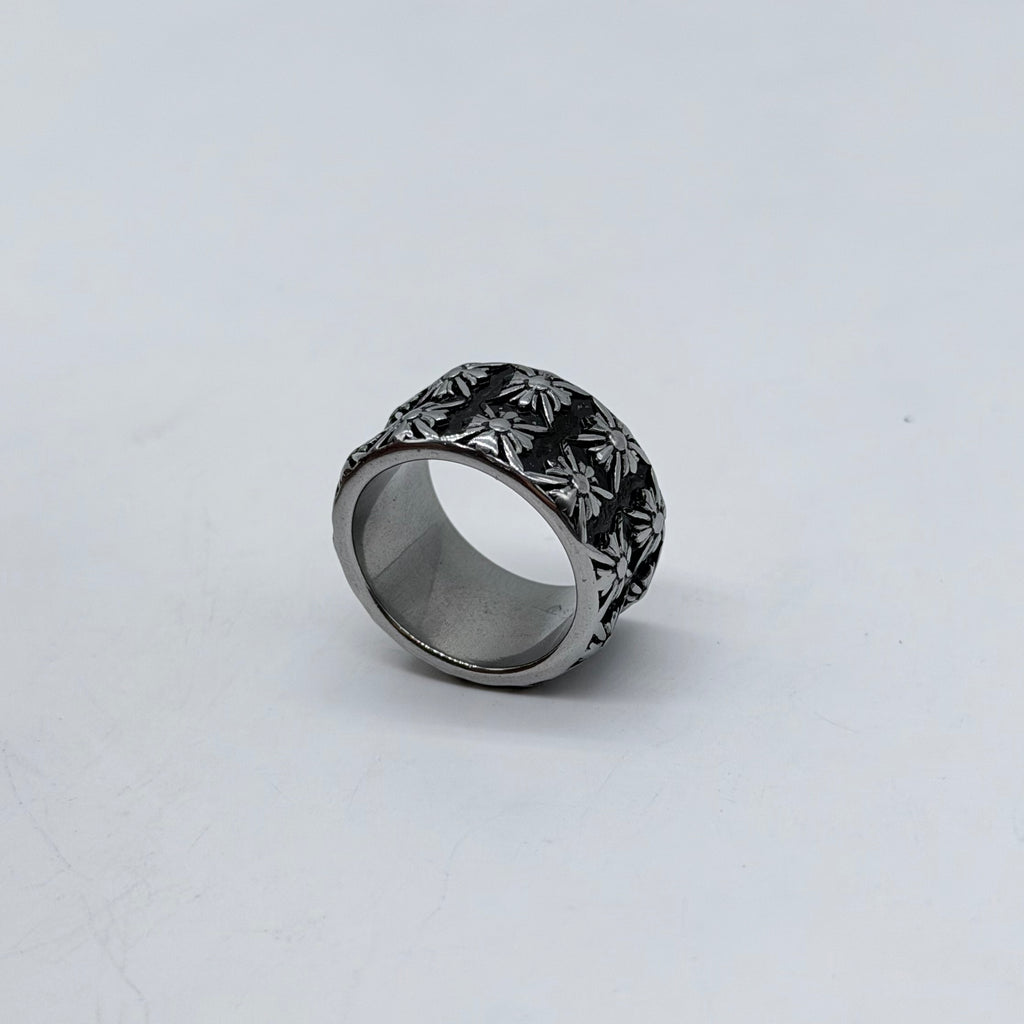 Premium CH Floral Cross Ring – 100% Stainless Steel