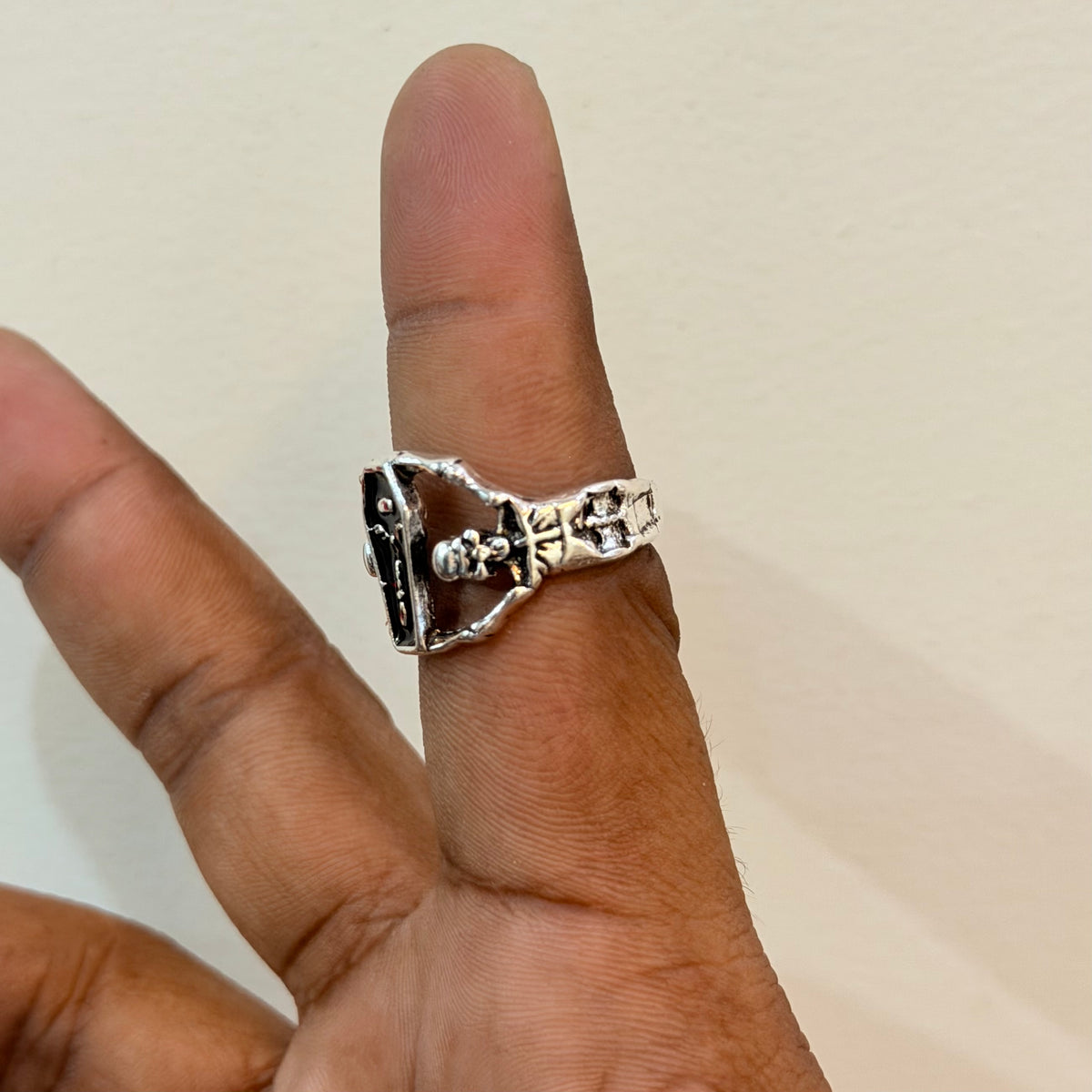 Crazy skull ring pack of 5