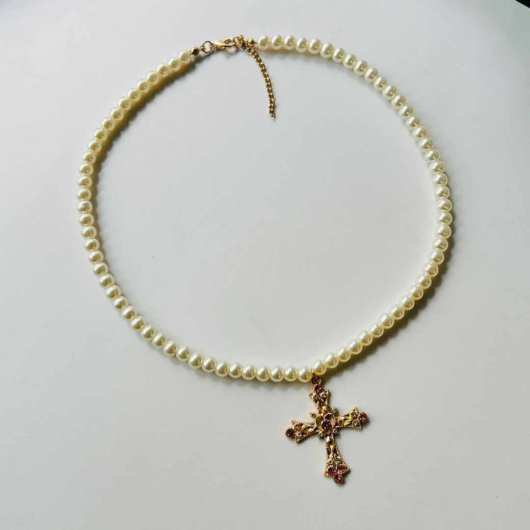gold trending cross necklace