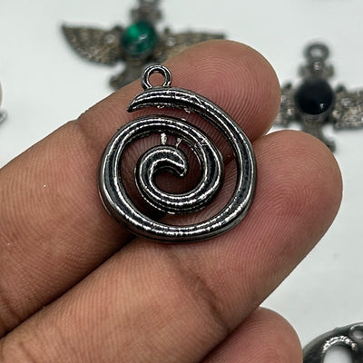 Black gothic round charms