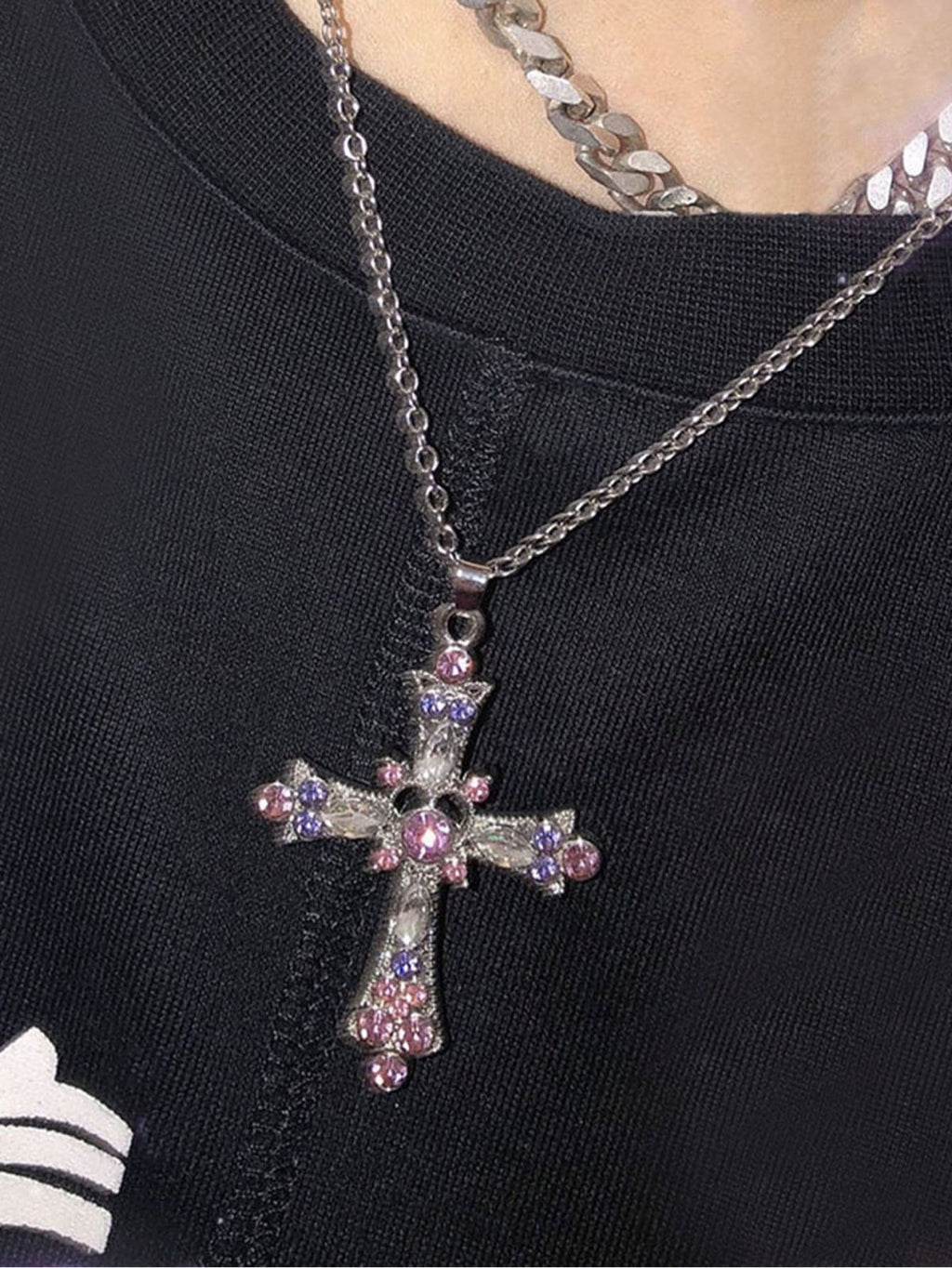 trending cross necklace