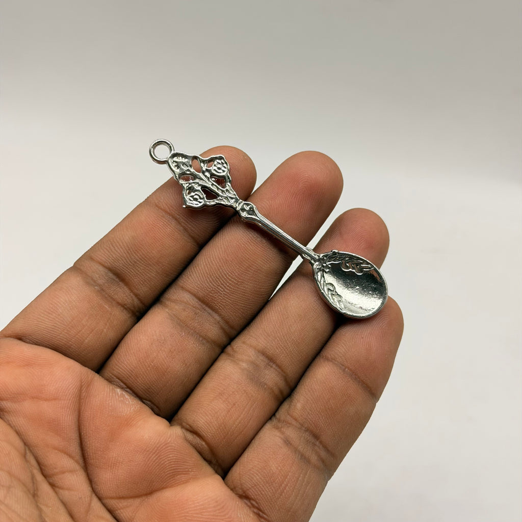 5 piece - chamach charms