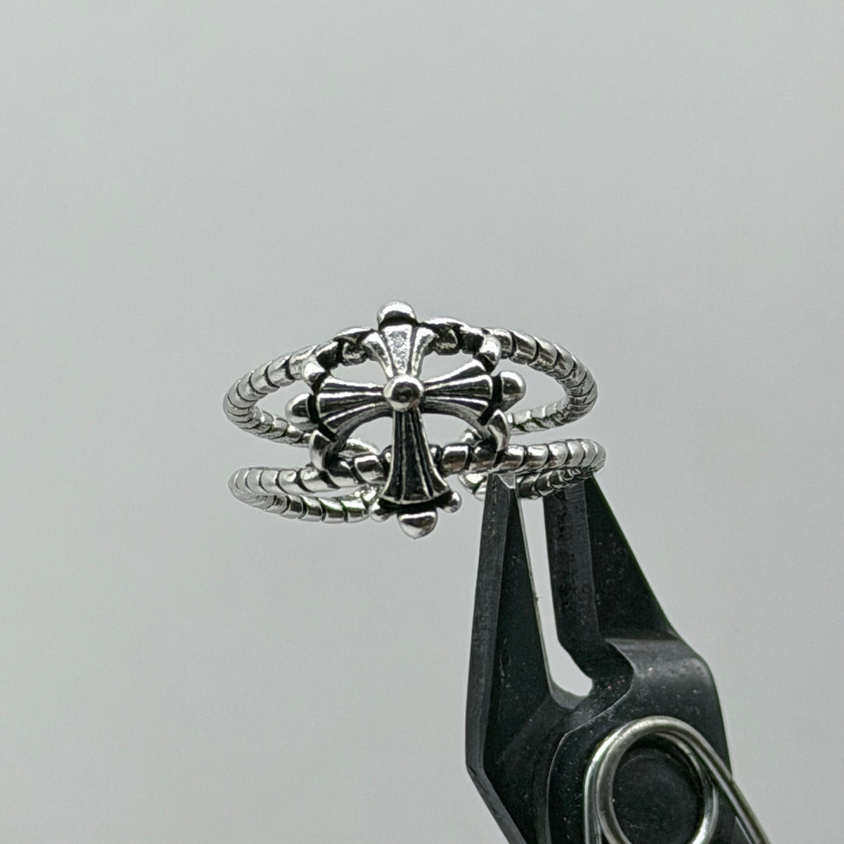 3 piece- cross ring