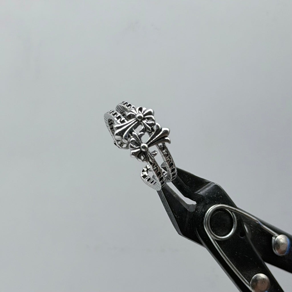 3-Piece CH Fleur-de-Lis Ring Set – Classic gothic style with ornate silver detailing.