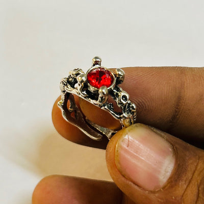 Skull ring