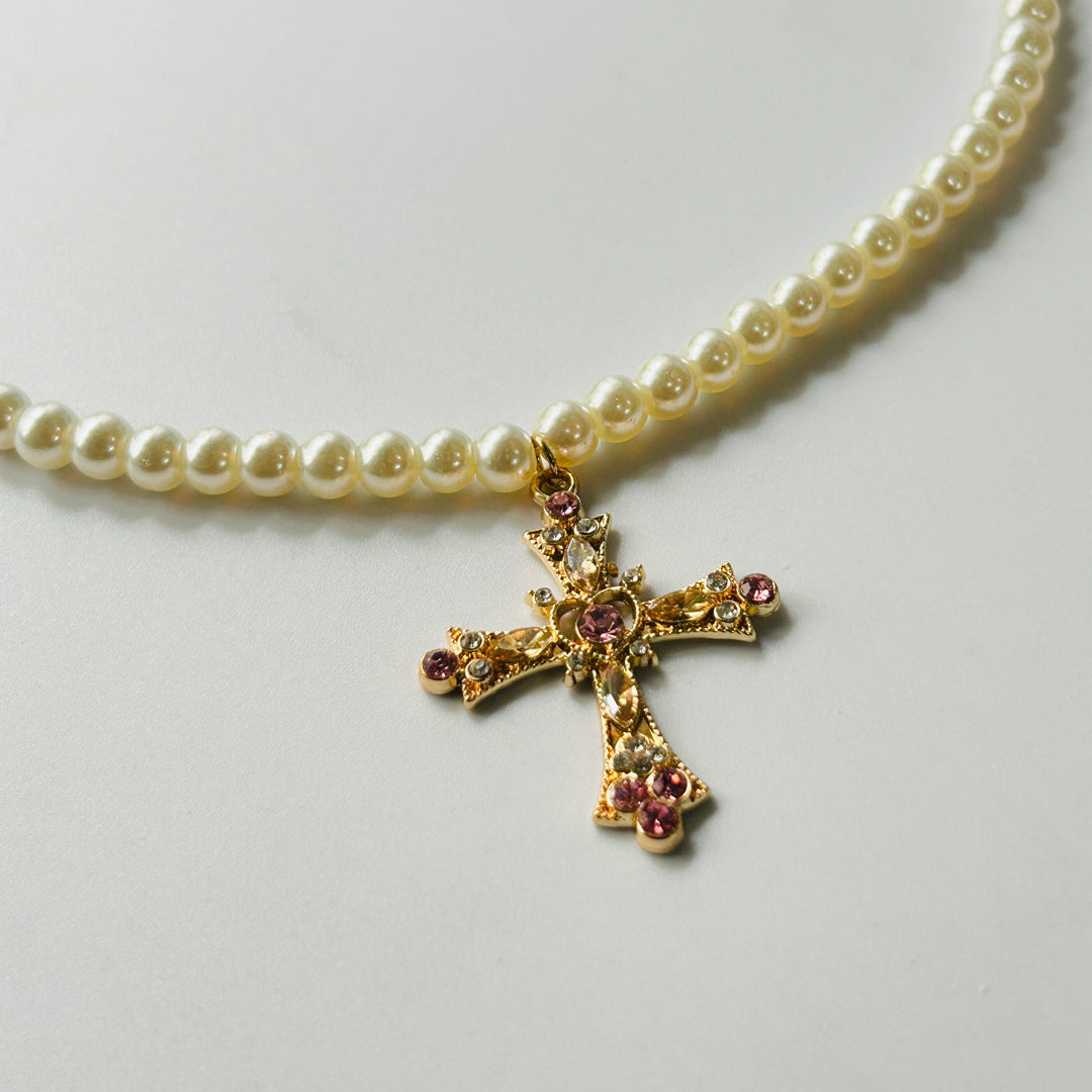 gold trending cross necklace