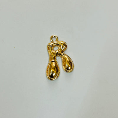 R gold alphabet charm