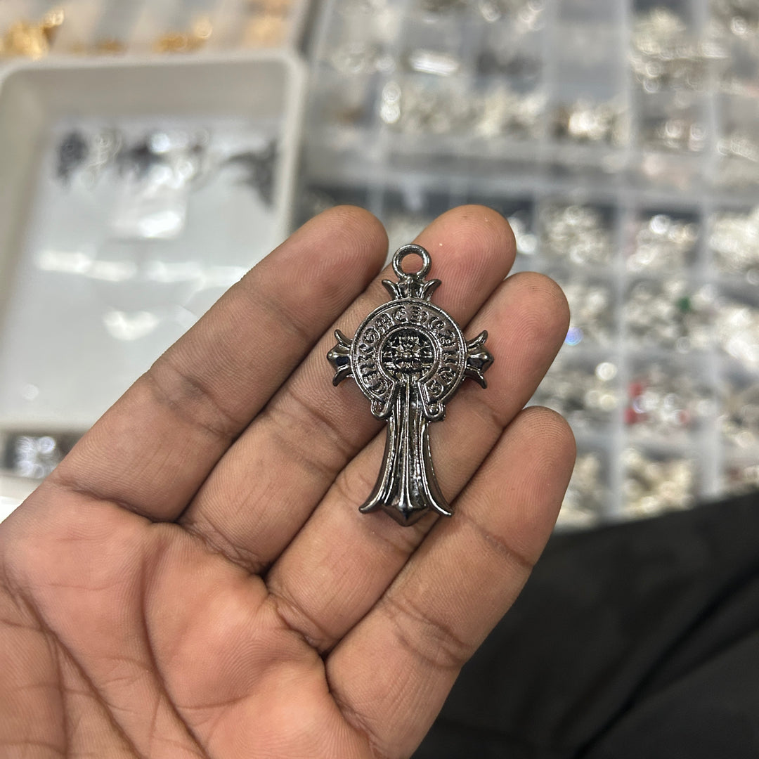 Ch pendant