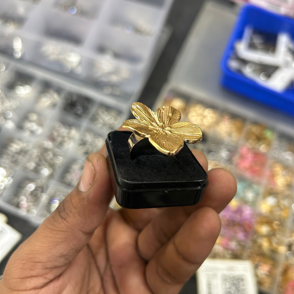 Rose gold plated flower ring
