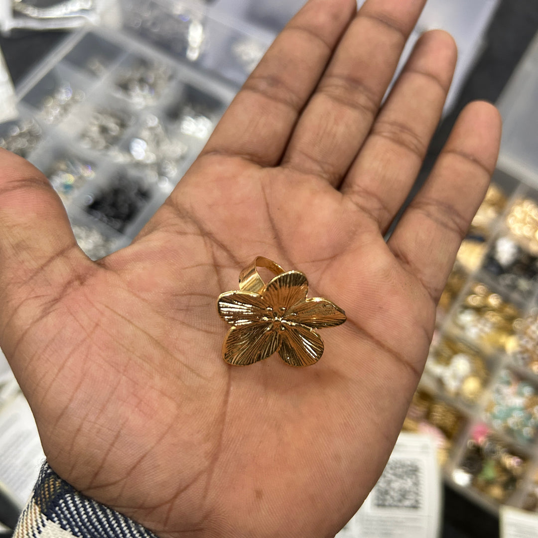Rose gold plated flower ring