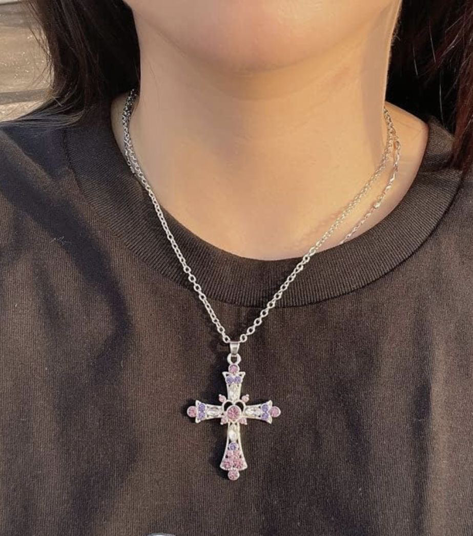 trending cross necklace