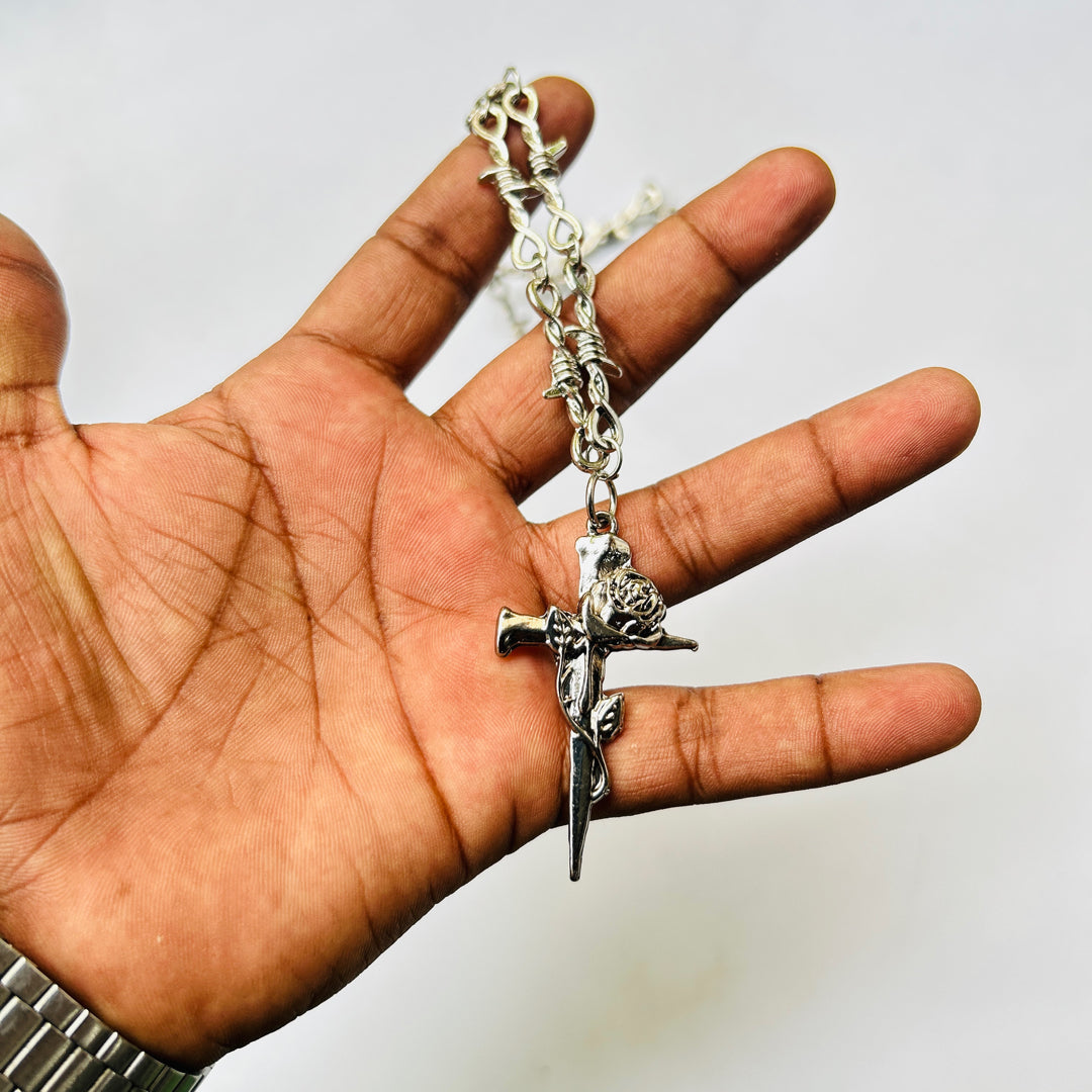 trending Spick chain with silver cross pendant