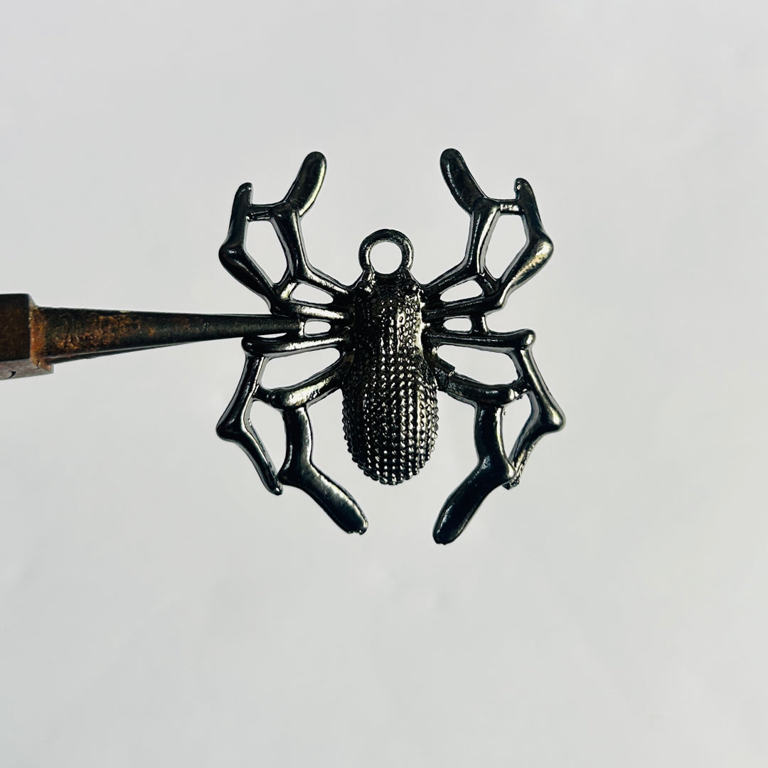 BLACK SPIDER