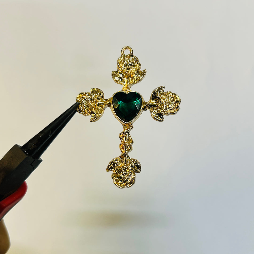 golden green heart pendant